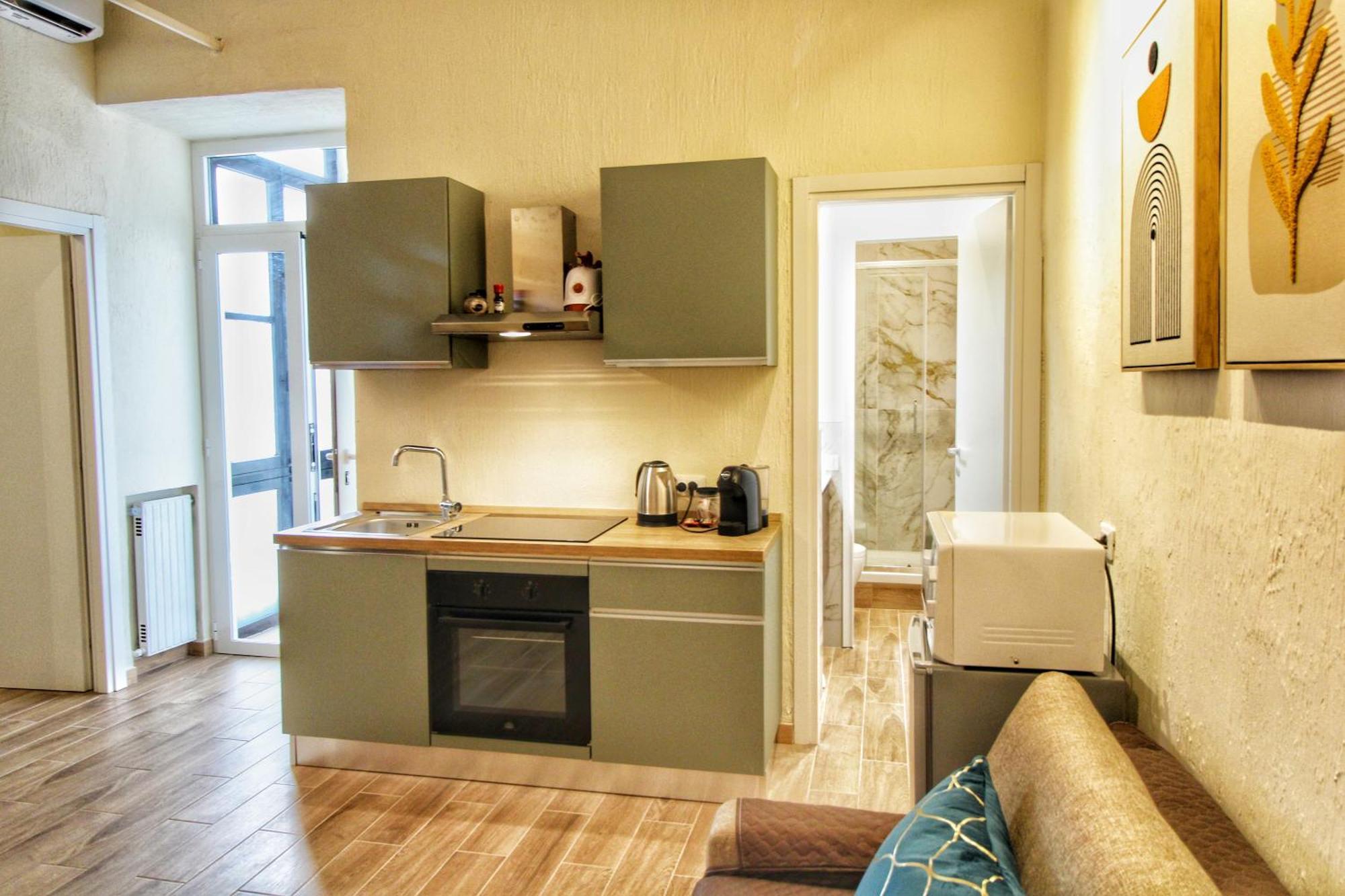 Lovely 2 Bedroom Apartment By Yourhost โรม ภายนอก รูปภาพ